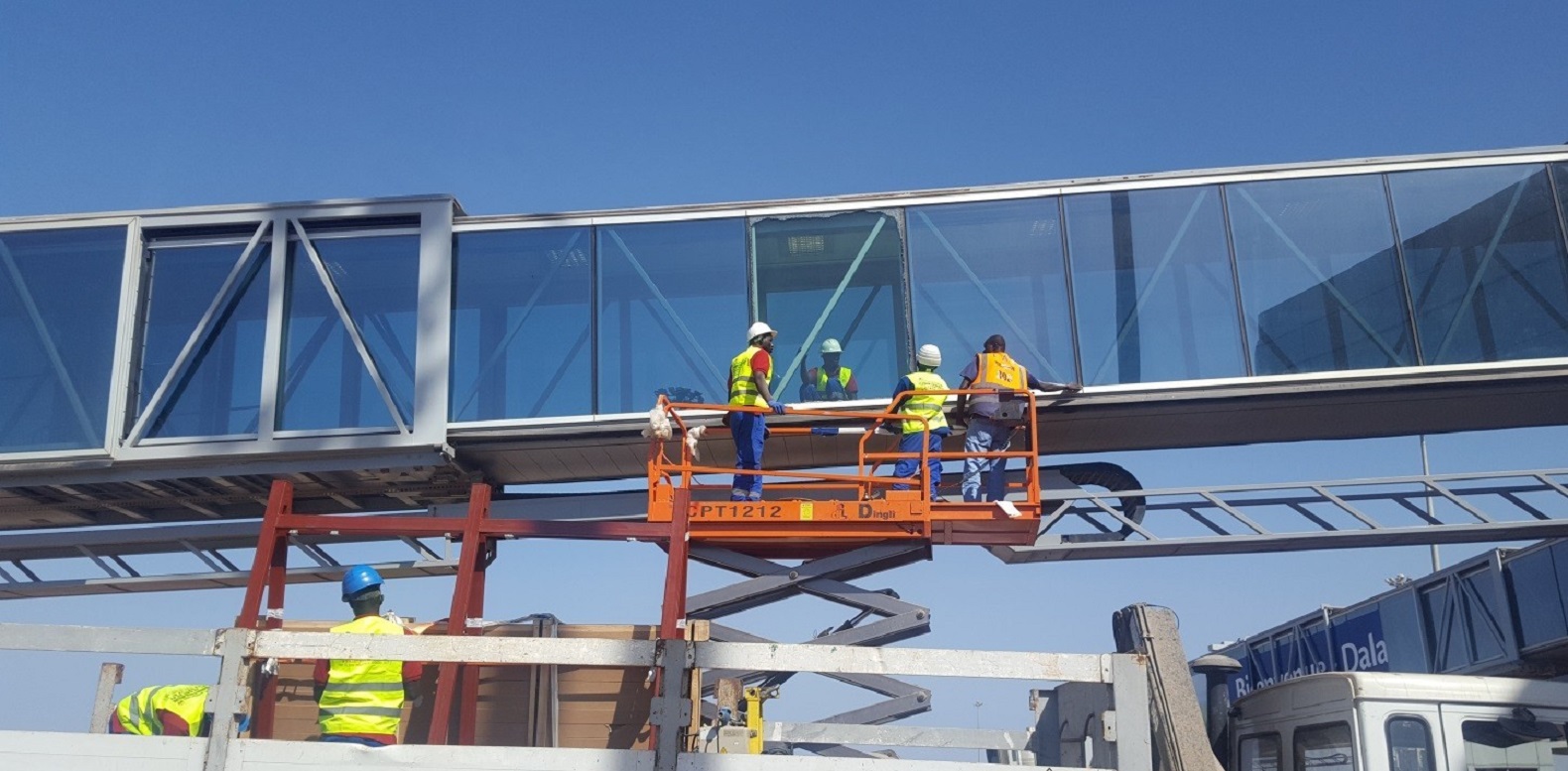 CAR International - Leader du Bâtiment